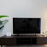 Luxurious 1Br Living In Azizi Riviera 39